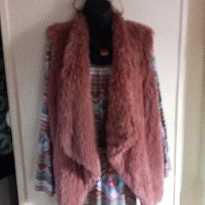 Furry Rose Gold vest